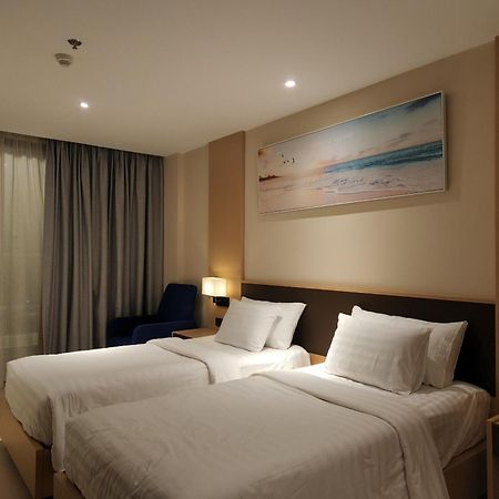 Bai Dai Resort Near Cam Ranh Airport Екстер'єр фото
